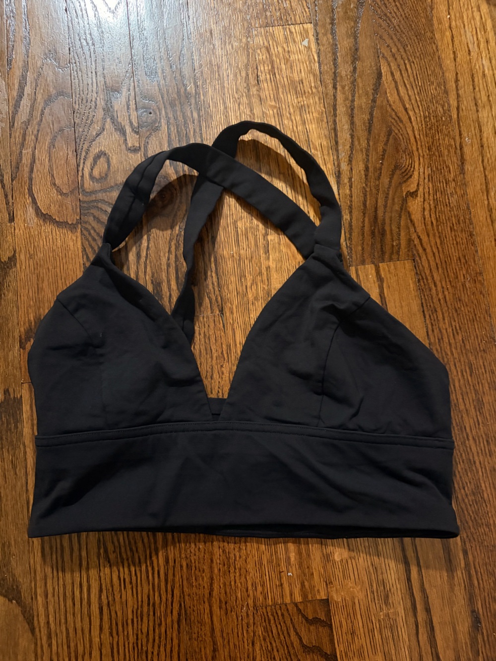 lululemon athletica Black Cross-Back Bralette - size 8 - Picture 2 of 3